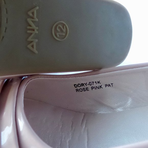 *SOLD* Rose Pink Patent Leather Flats - Picture 6 of 8